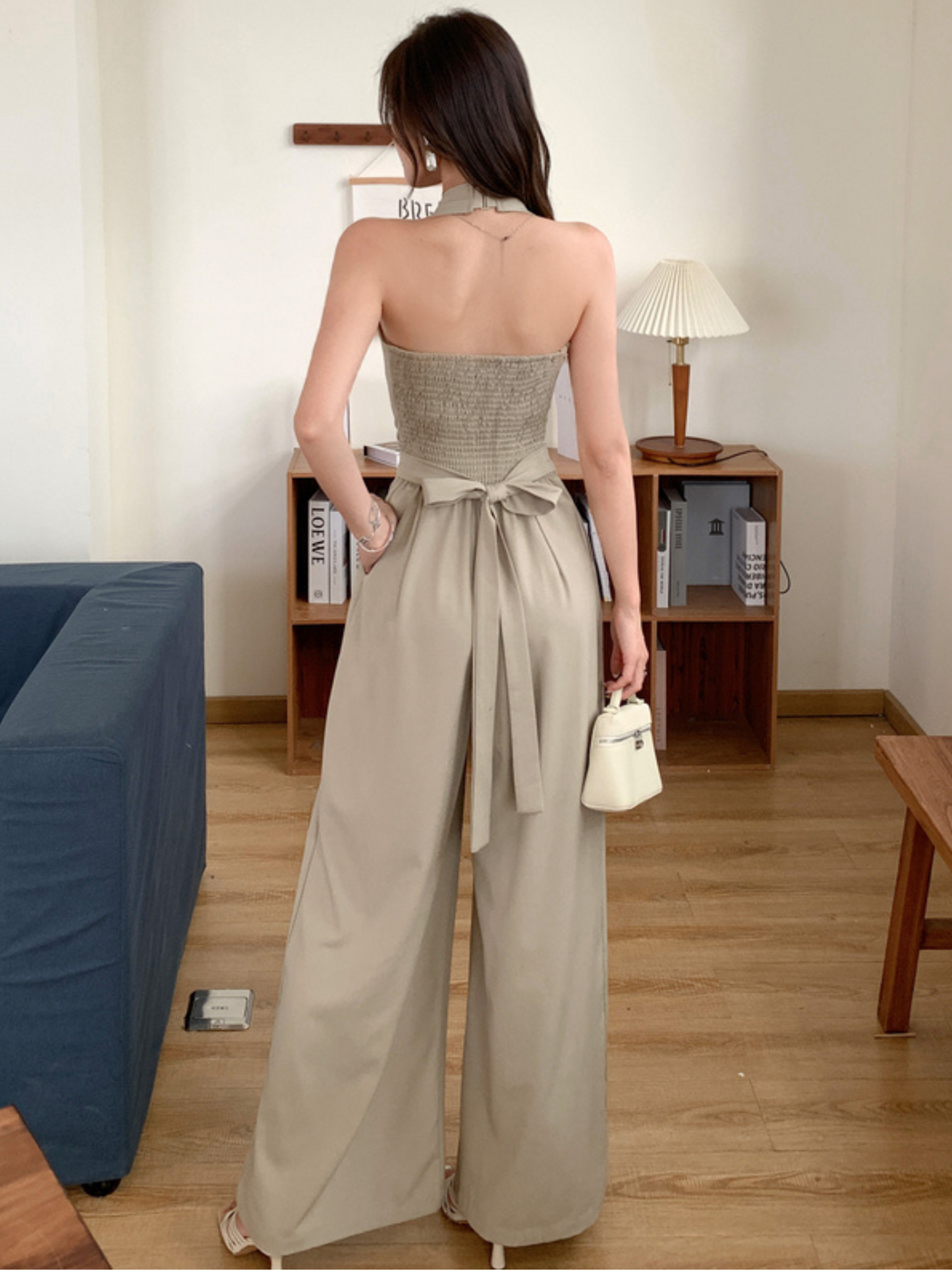 Jumpsuit elegante minimalista sin mangas Juliana