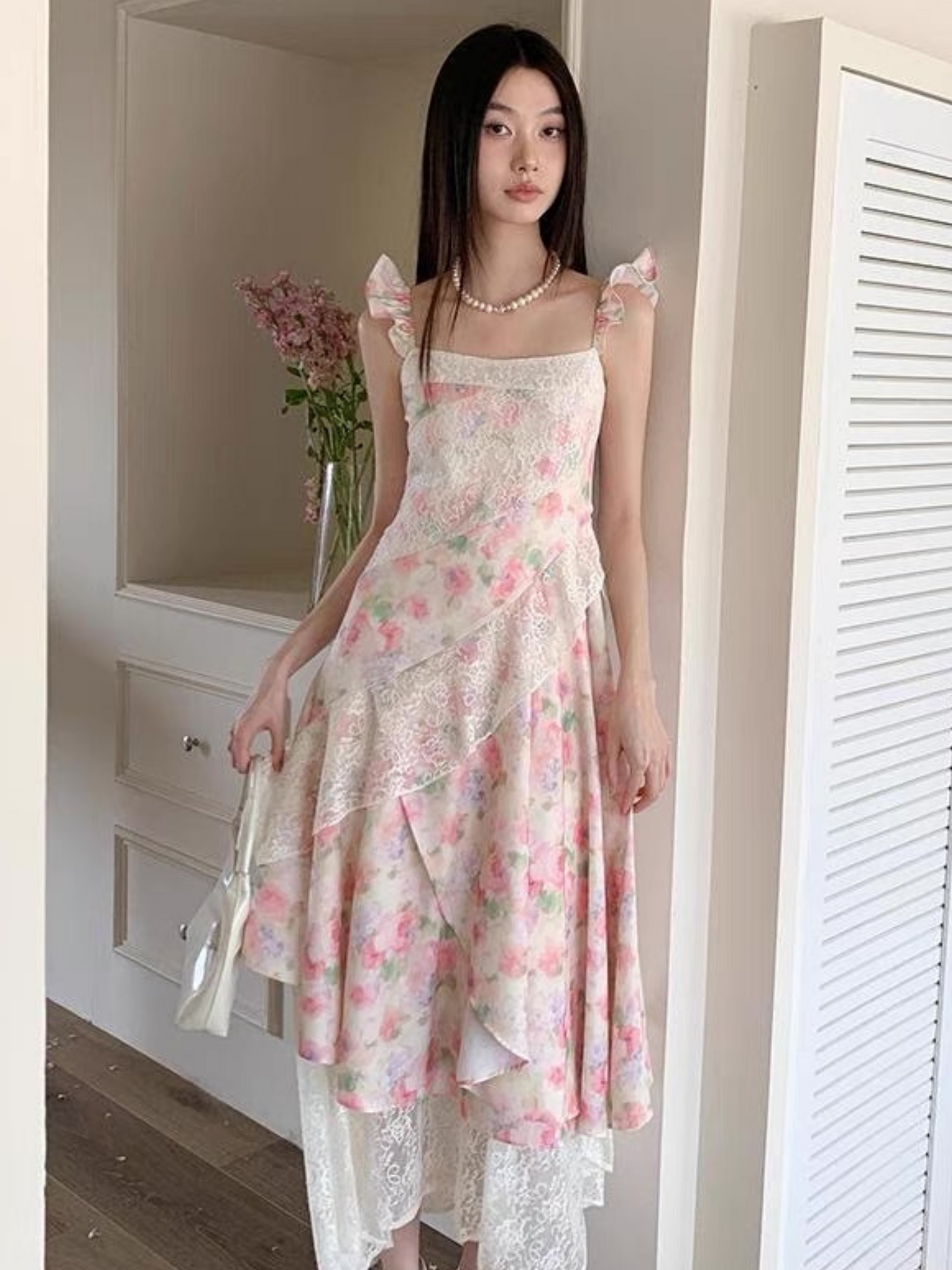 Vestido largo floral con encaje moderno Saki (Mayoreo)