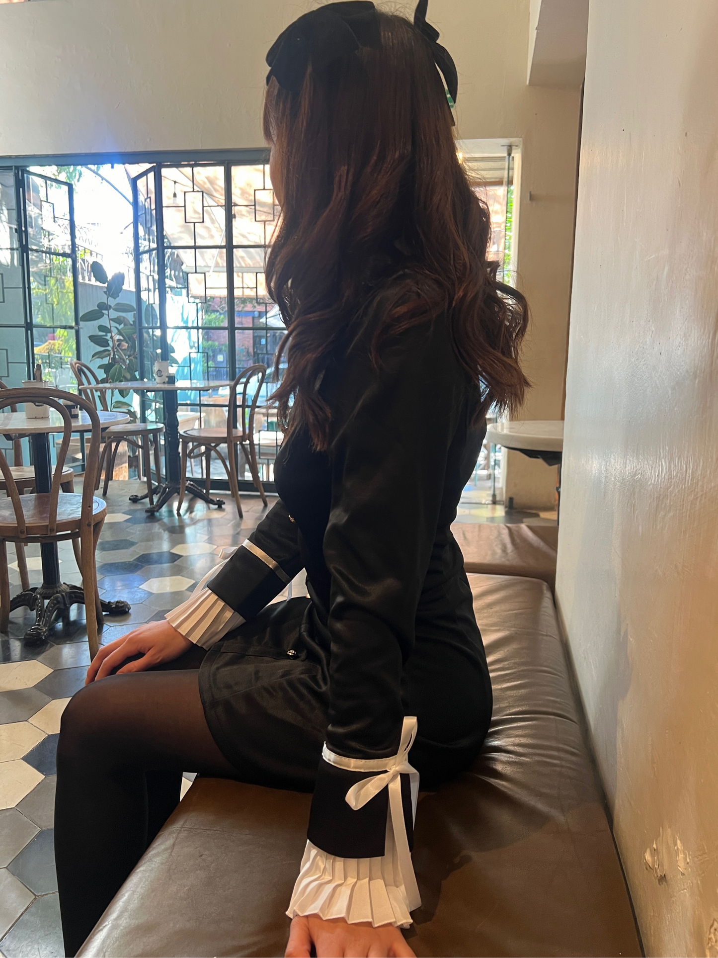 Vestido elegante negro con botones Bonnie