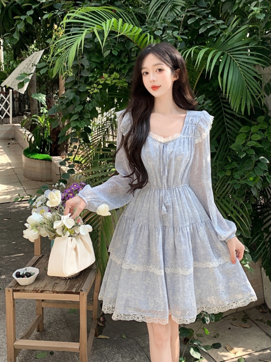 Mini vestido cottage core mangas largas azul Melinda