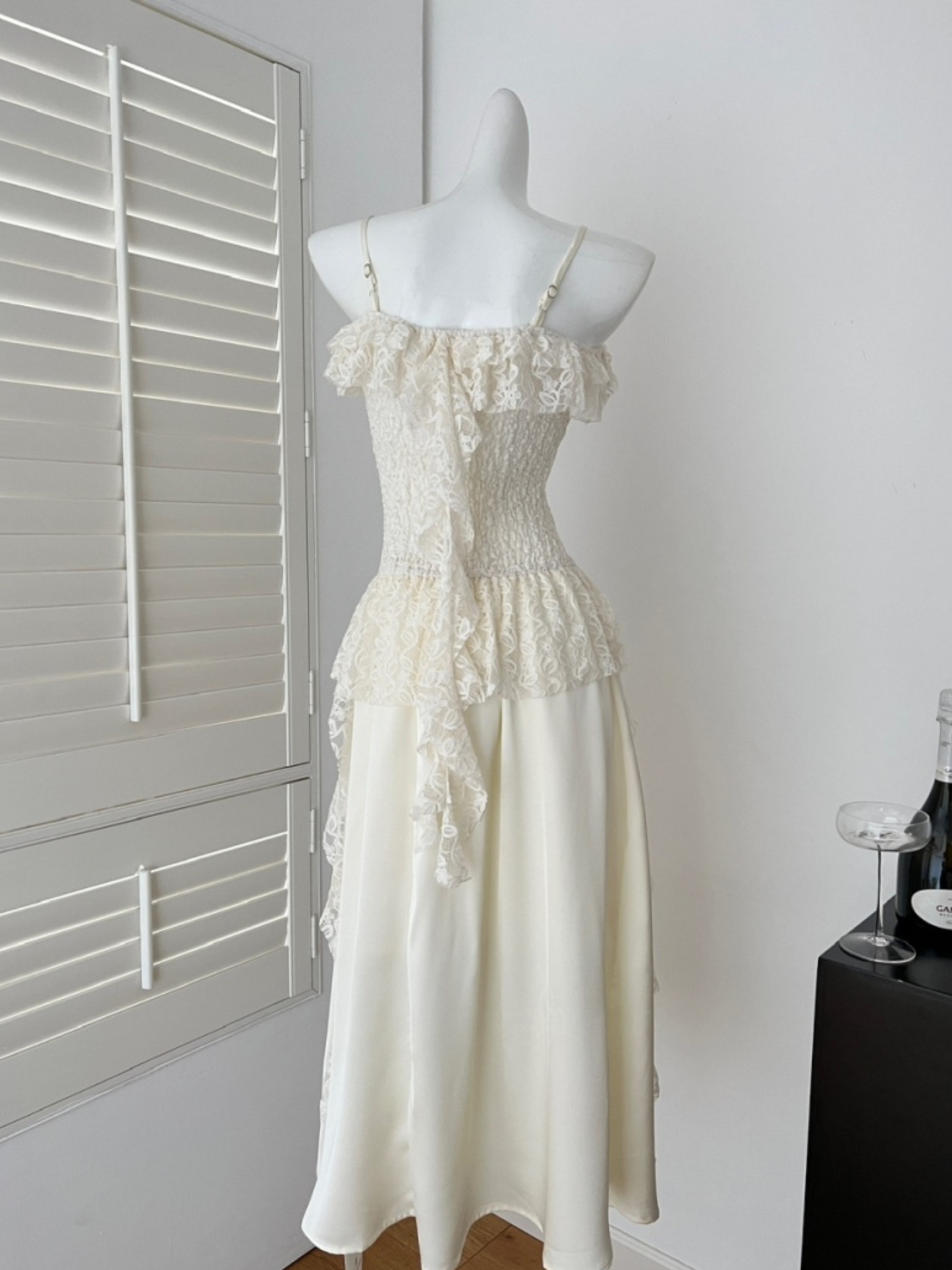 Vestido largo elegante romántico crema Cindy