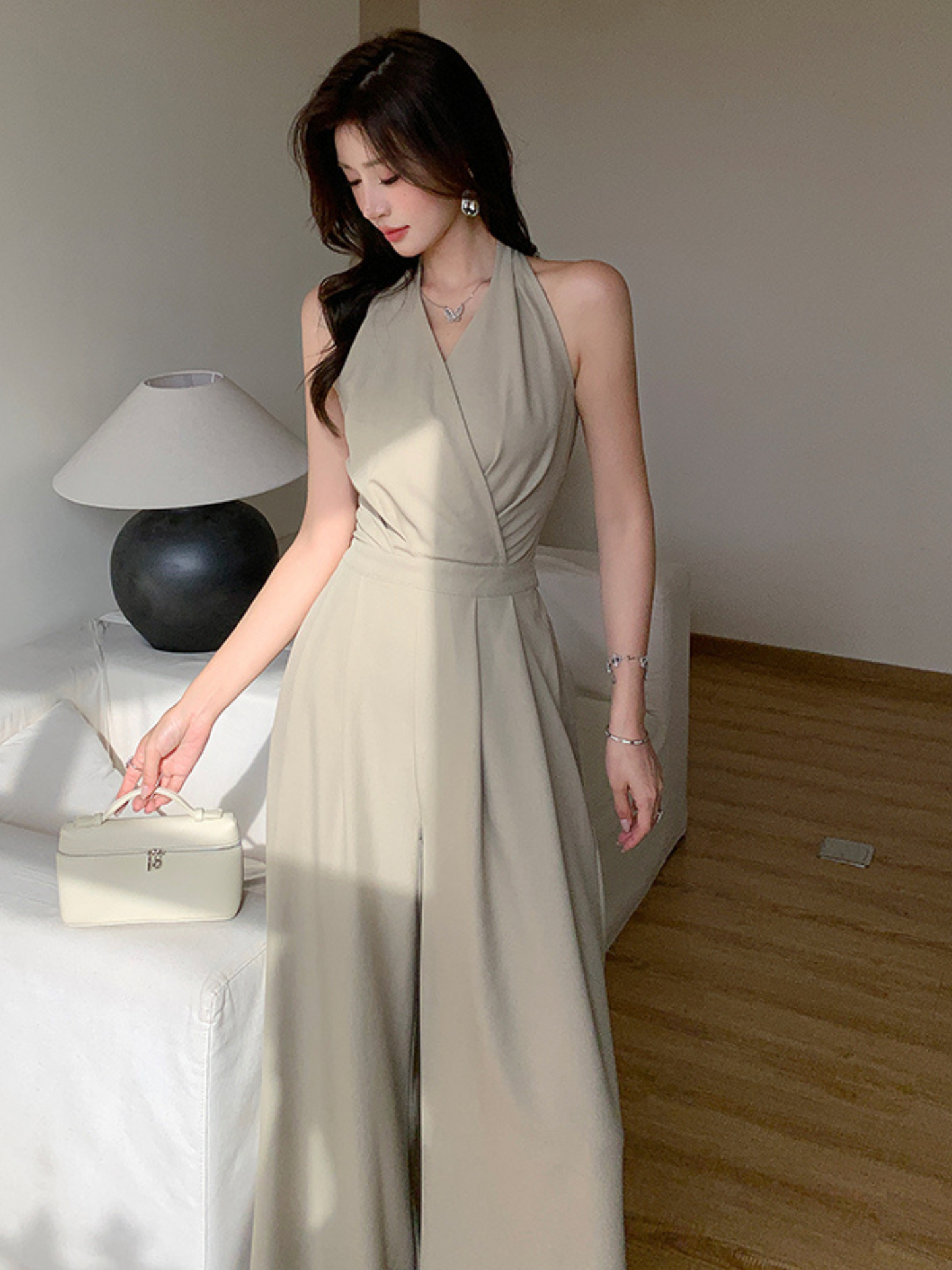 Jumpsuit elegante minimalista sin mangas Juliana