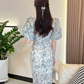 Vestido midi floral elegante azul Judith