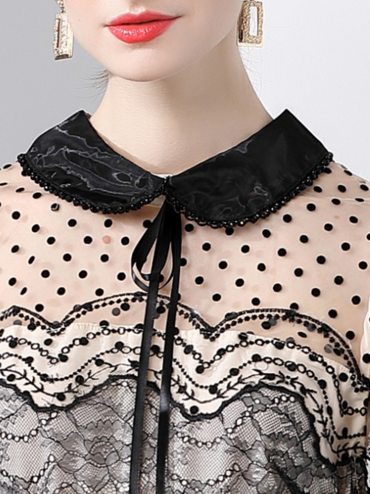 Vestido midi con lunares elegante Doris