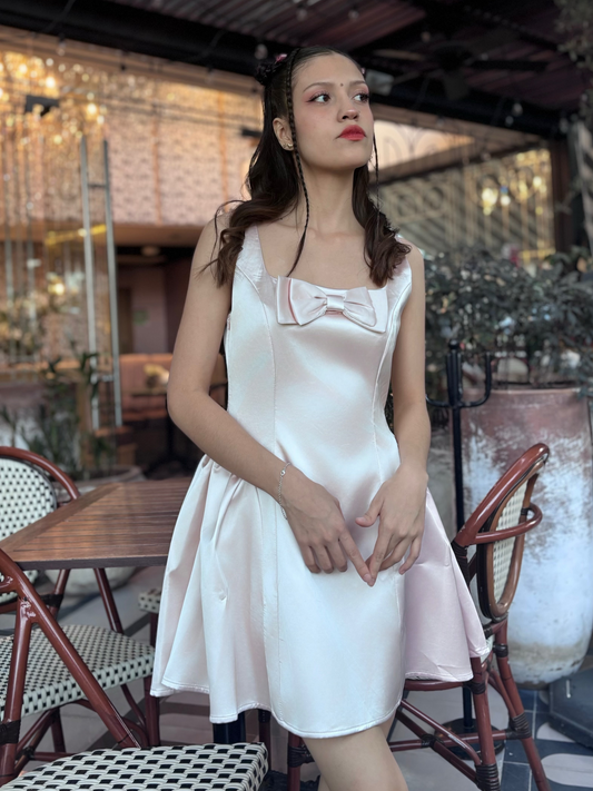 Mini vestido de fiesta rosa con moño Darlen